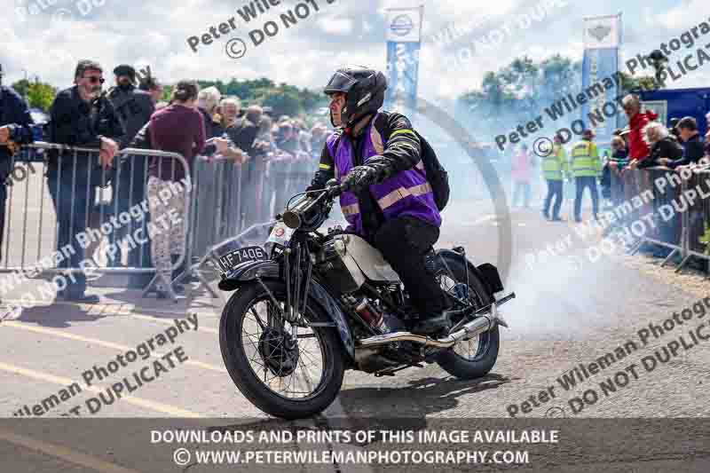 Vintage motorcycle club;eventdigitalimages;no limits trackdays;peter wileman photography;vintage motocycles;vmcc banbury run photographs